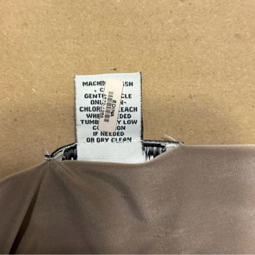 Carmen Marc Valvo Club Bodycon Brow Gray / Taupe Deep V Top Medium Wedding - Picture 10 of 11
